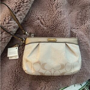 Coach Wristlet / Purse